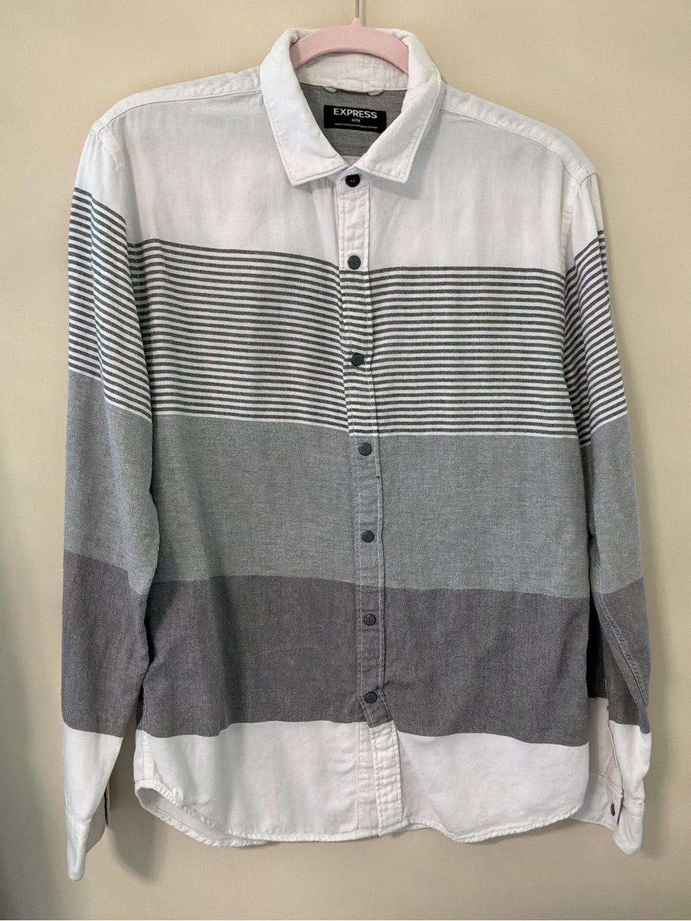 Express Ladies Long-Sleeve Button-Down Shirt - White & Gray